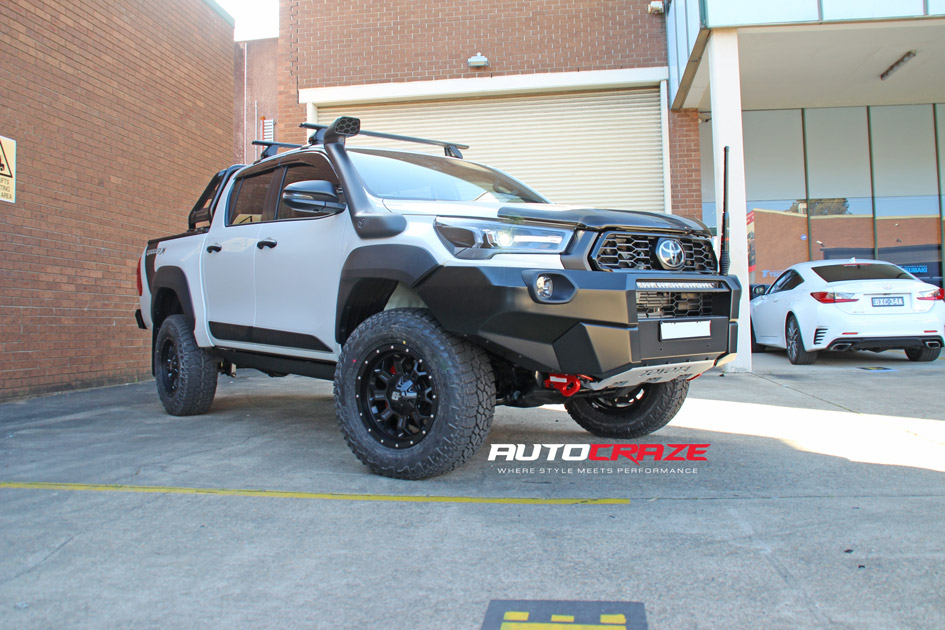 TOYOTA HILUX DIESEL HURRICANE