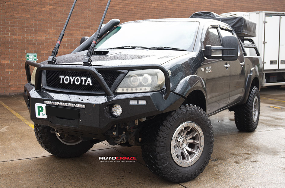 TOYOTA HILUX DIRTY LIFE DT1 MACHINED