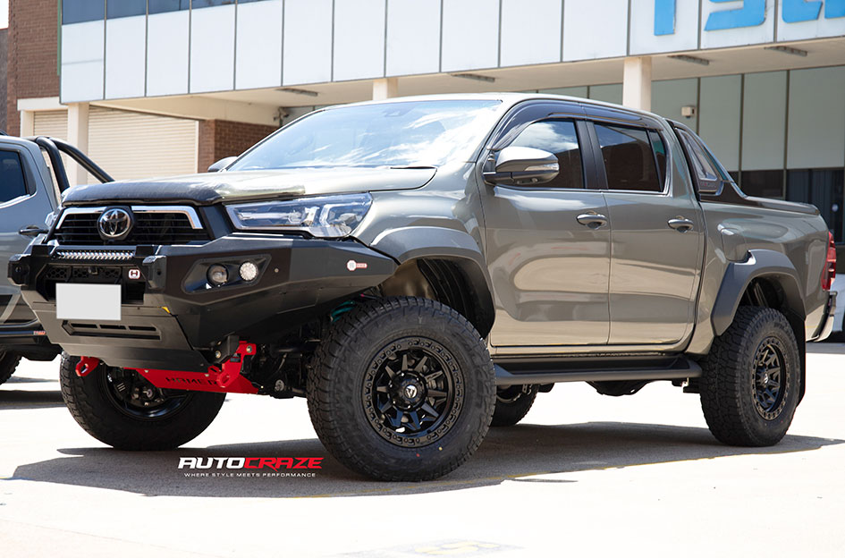TOYOTA HILUX FUEL COVERT MATTE BLACK