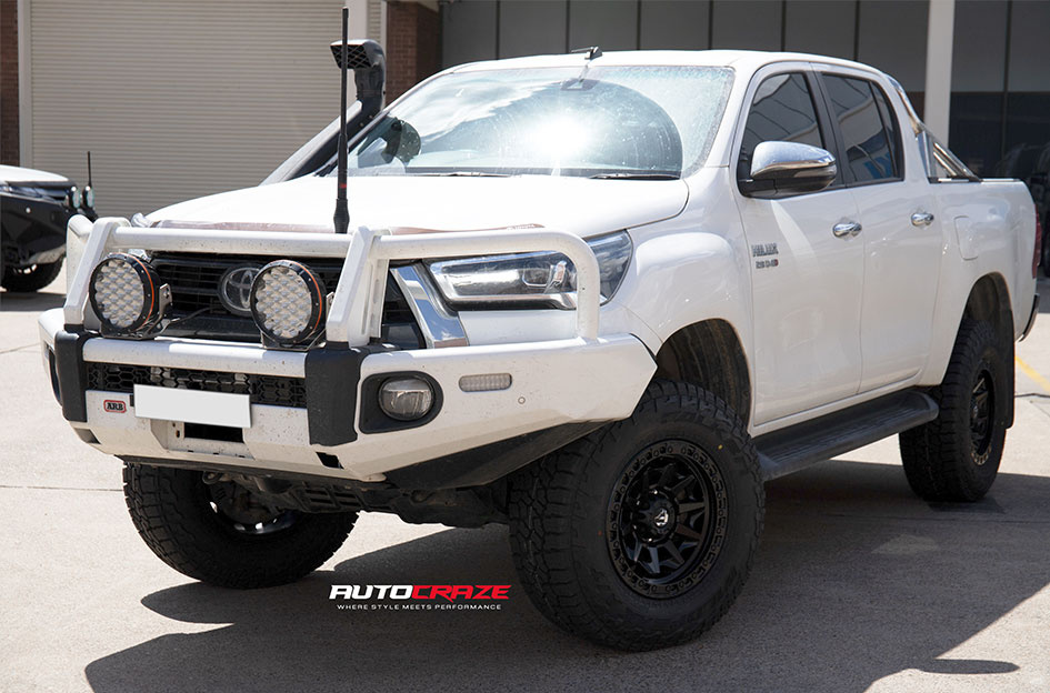 TOYOTA HILUX FUEL COVERT MATTE BLACK