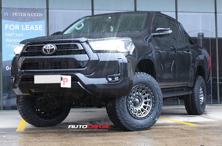 TOYOTA HILUX FUEL CYCLE MATTE GUNMETAL 