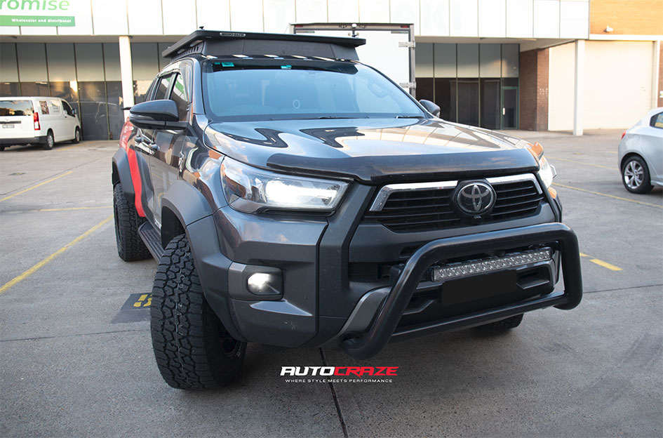 TOYOTA HILUX FUEL UNIT GUNMETAL W/BLACK RING