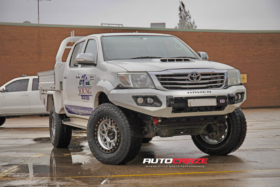 TOYOTA HILUX KMC GRS MACHINED SATIN BLACK LIP