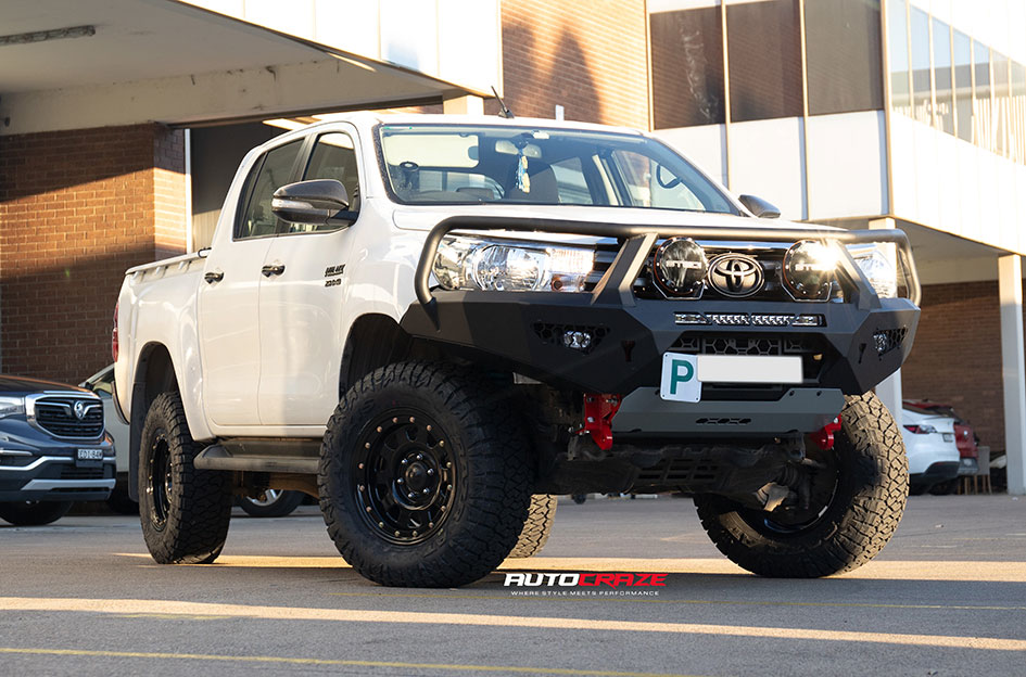 TOYOTA HILUX KING D-LOCKER BLACK 