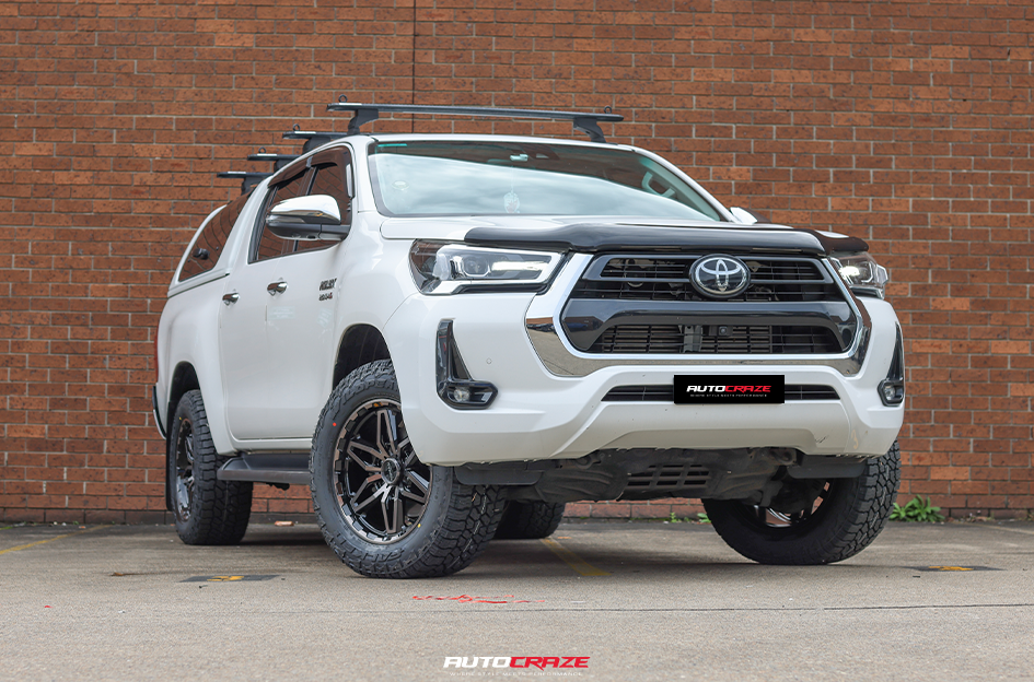 TOYOTA HILUX NOMAD N232 GLOSS BLACK DARK TINT