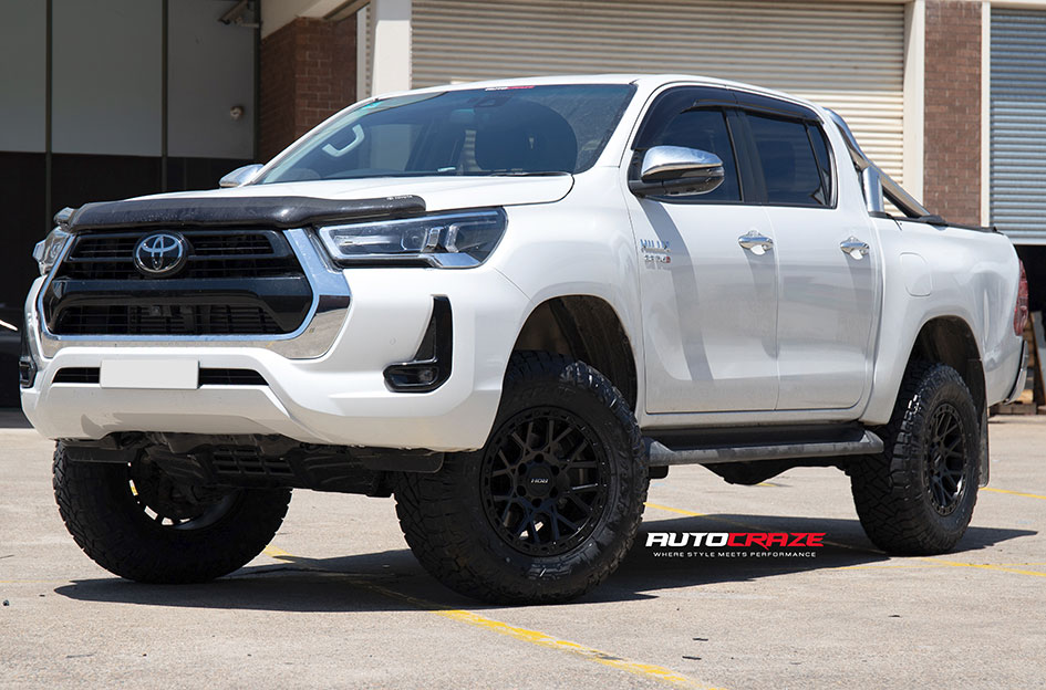 TOYOTA HILUX ROH CRAWLER MATT BLACK 