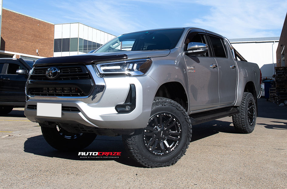 TOYOTA HILUX ROH VAPOUR MATT BLACK / SILVER BOLTS