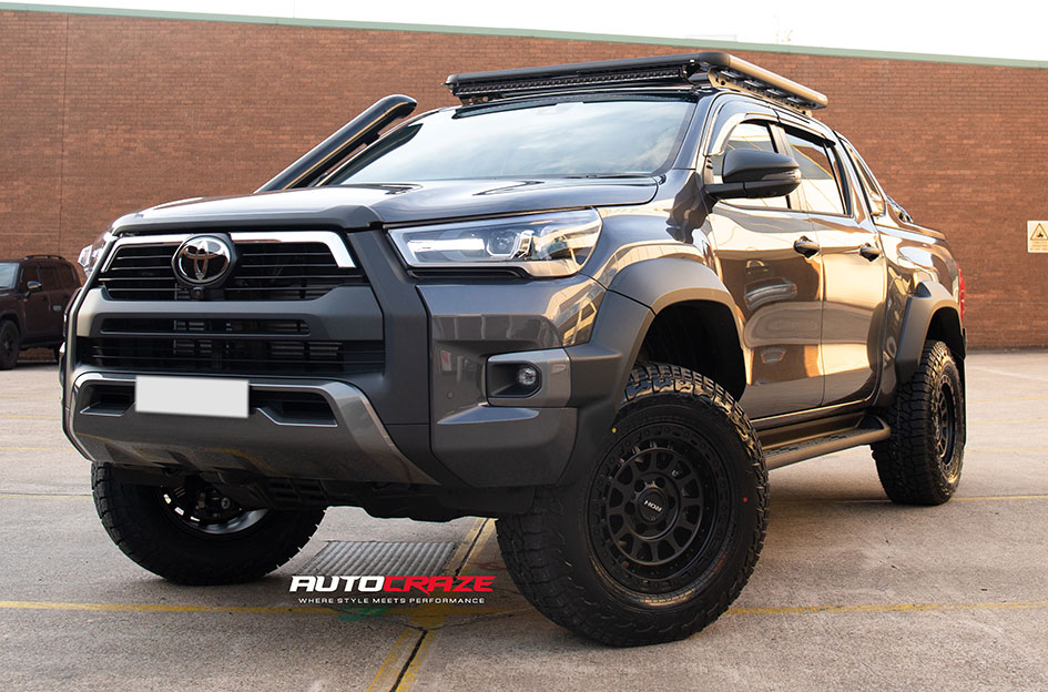 TOYOTA HILUX ROH ASSAULT MATT BLACK