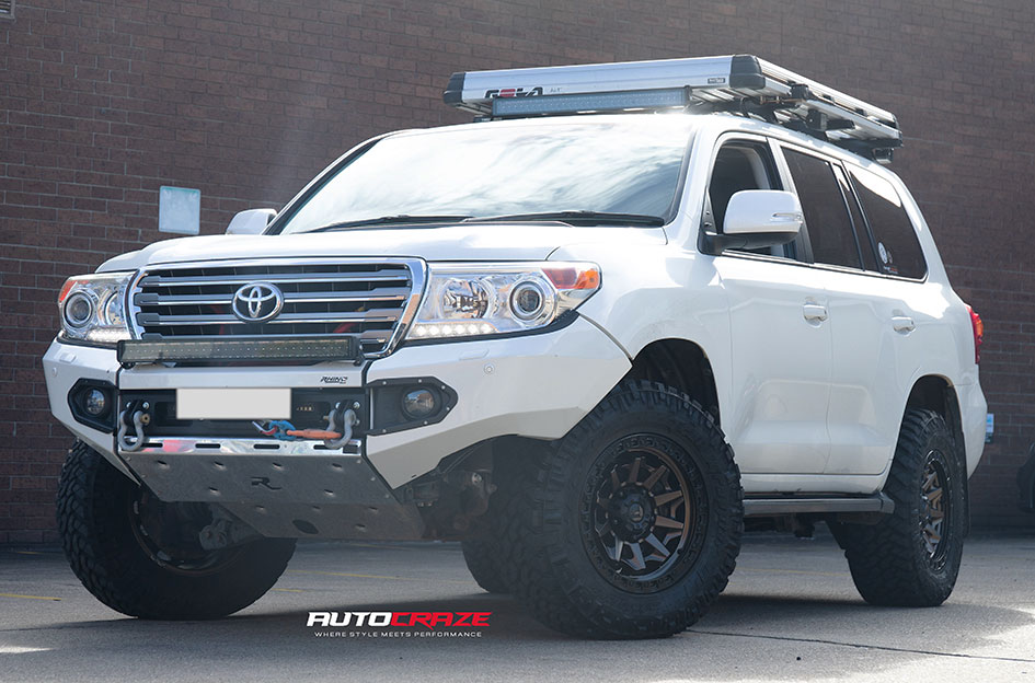 TOYOTA LANDCRUISER 200 SERIES FUEL COVERT BRONZE BLACK RING 