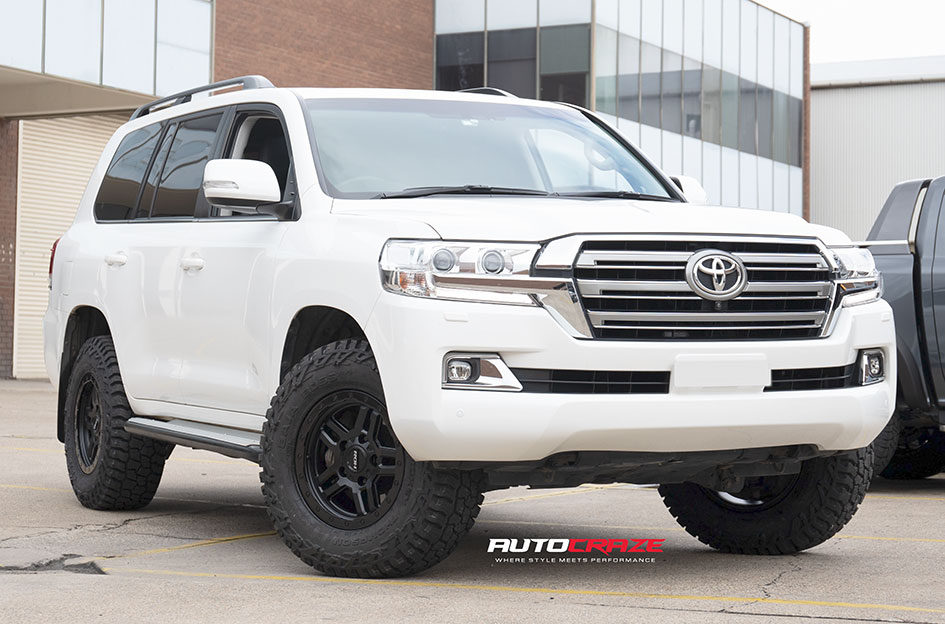 TOYOTA LANDCRUISER 200 SERIES ROH HAMMER MATTE BLACK