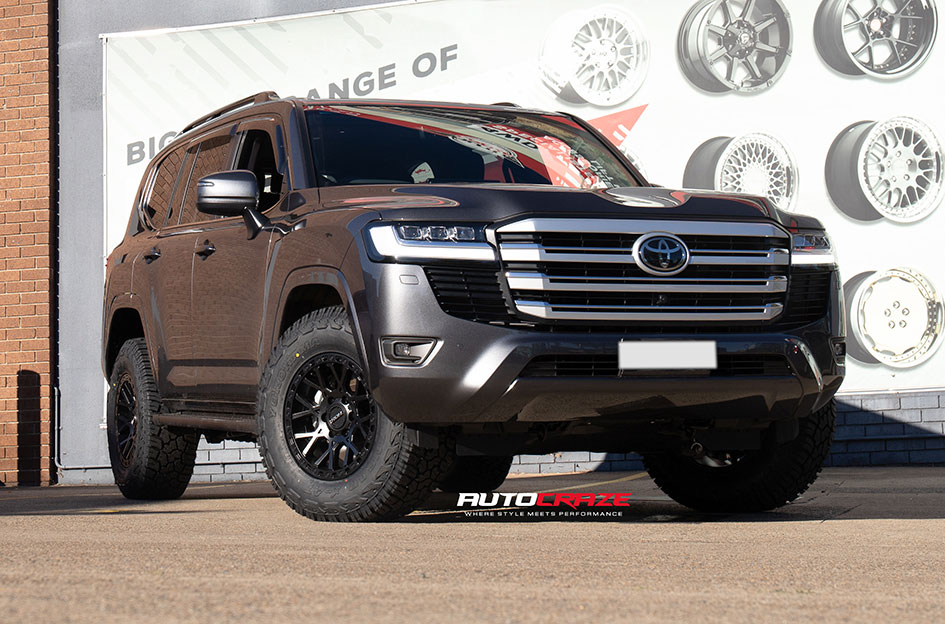 TOYOTA LANDCRUISER 300 SERIES ROH CRAWLER MATT BLACK 