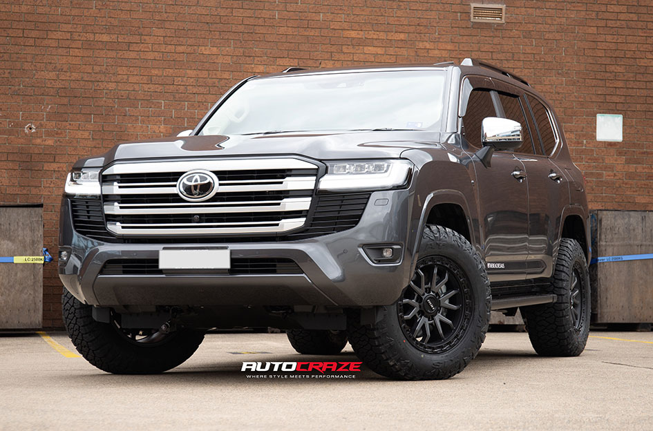 TOYOTA LANDCRUISER 300 SERIES ROH RAID MATTE GRAPHITE 