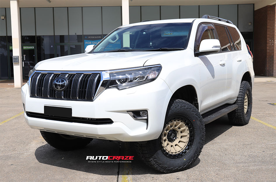 TOYOTA LANDCRUISER PRADO BLACK RHINO BARRAGE DESERT SAND ON MATTE BLACK