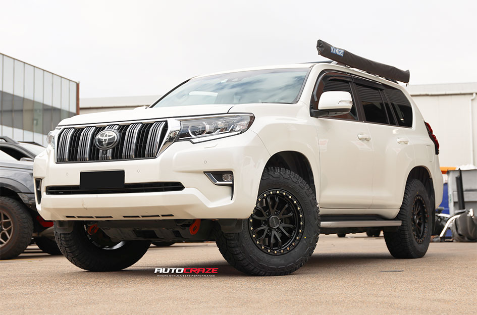 TOYOTA LANDCRUISER PRADO NOMAD N133 SATIN BLACK 