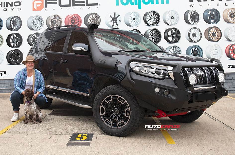 TOYOTA LANDCRUISER PRADO NOMAD N162 GLOSS BLACK DARK TINT