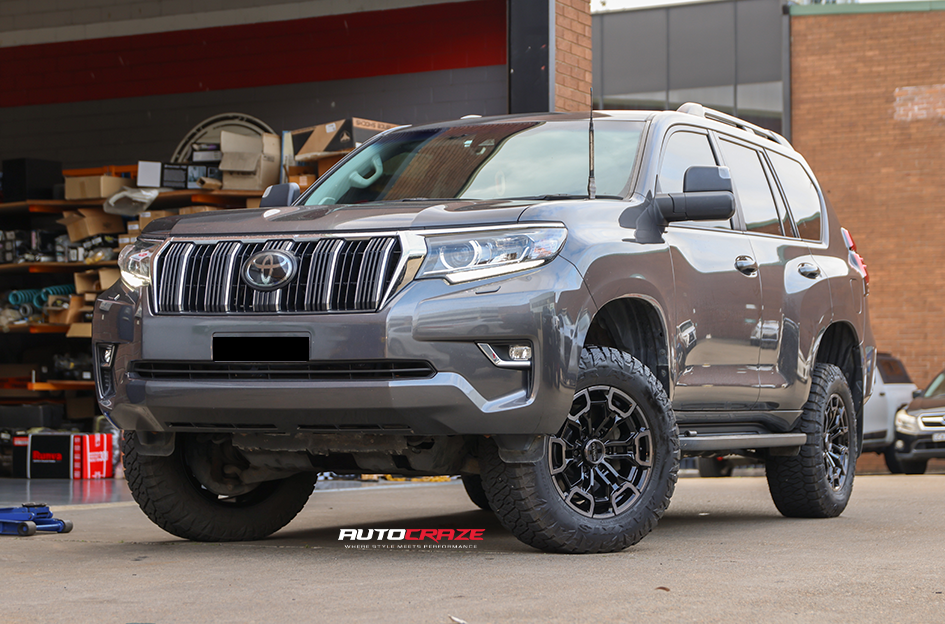 TOYOTA LANDCRUISER PRADO NOMAD N162 GLOSS BLACK DARK TINT