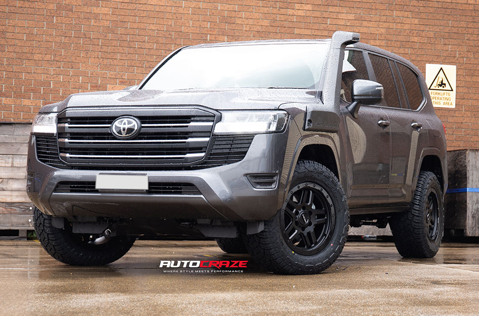 TOYOTA LANDCRUISER 300 SERIES ROH HAMMER MATTE BLACK