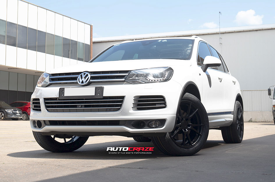 VOLKSWAGEN TOUAREG KOYA SF06 SATIN BLACK 