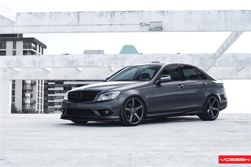 Mercedes Benz C Class Vossen CV3R rims front shot