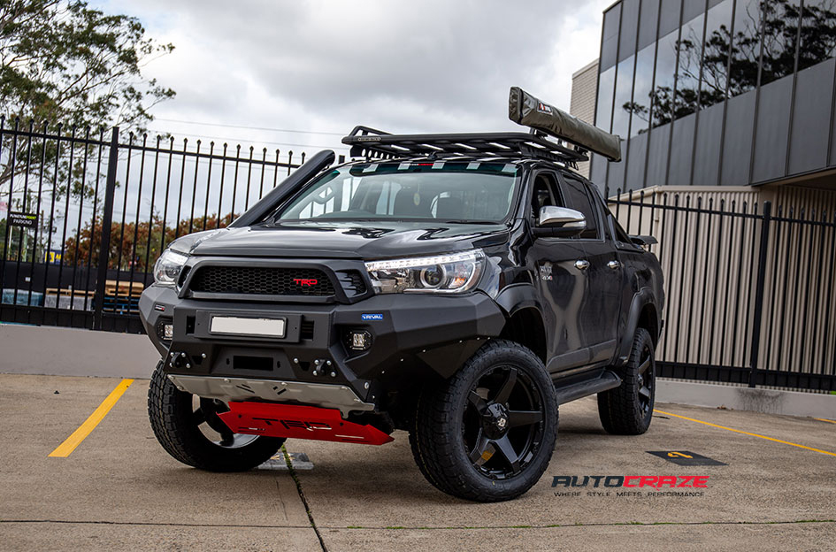 Toyota Hilux Diesel Exodus Wheels Nitto Tyres 4x4 Accessories AC Snorkel Front Close Shot Gallery Oct 2018