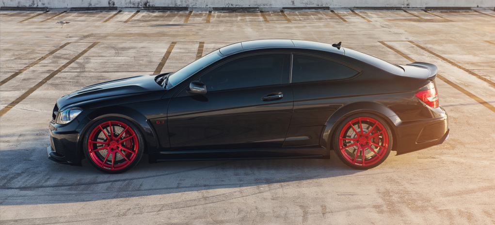Red_Mag_Wheels_AutoCraze
