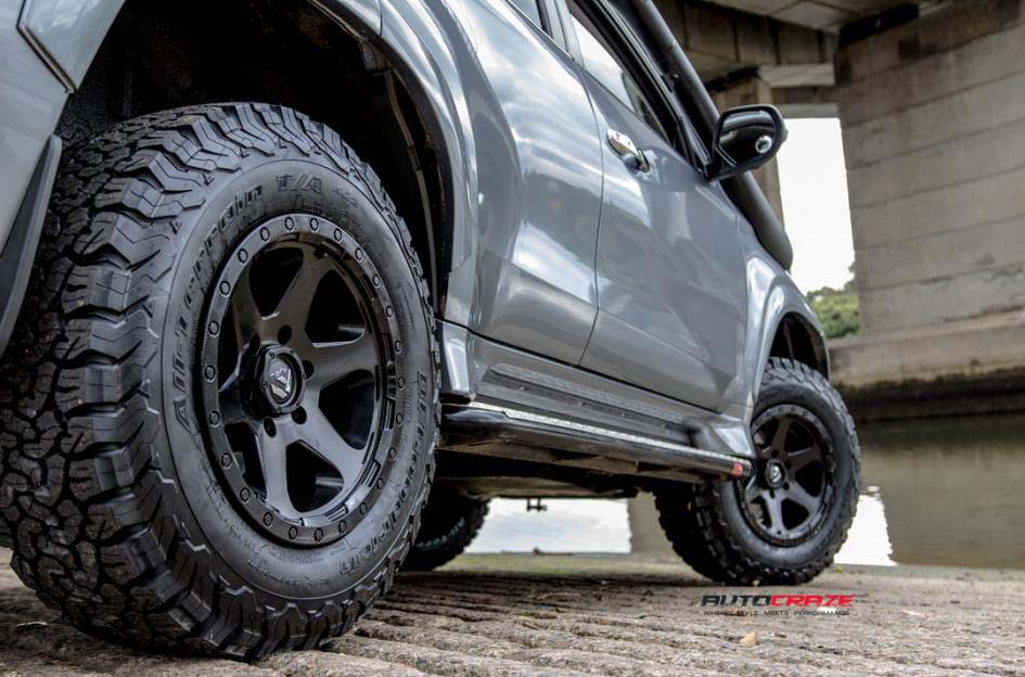 mitsubishi pajero fuel ripper rims bf goodrich tyre rear wheel c