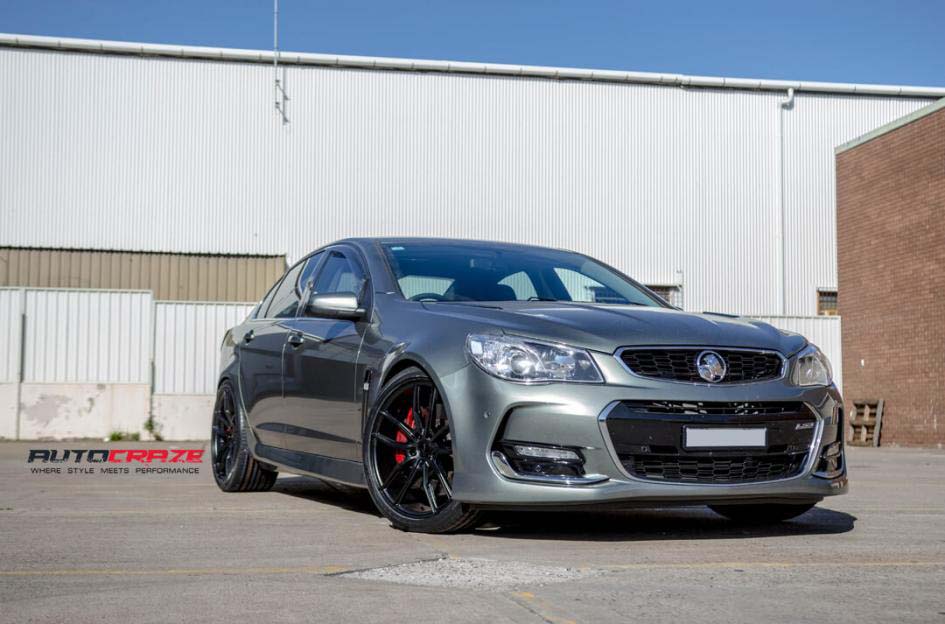 Holden Commodore with Koya wheels and Achilles tyre front wide angle shot february 2018