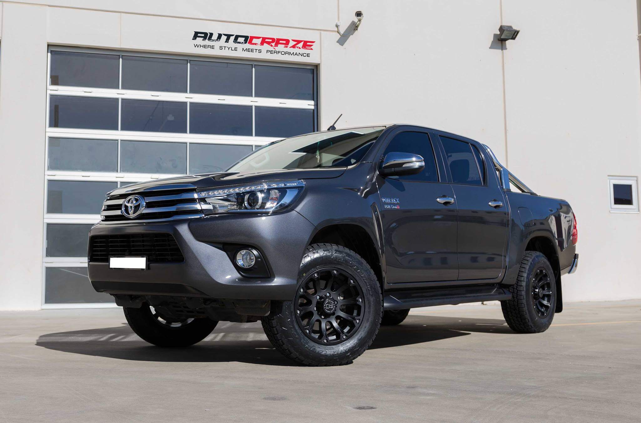 Rims_for_toyota_4wd_autocraze_2017