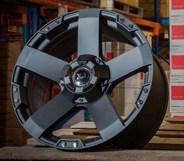 Nissan_navara_22_wheels_for_sale_AutoCraze_2017