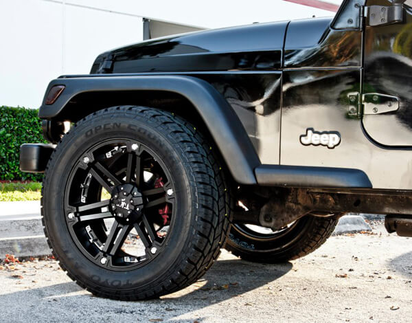 tuff-all-terrain-t01-flat-black-chrome-inserts-jeep-wrangler-2