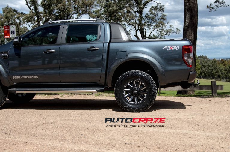 Dark Blue Ford Ranger GD05 Gloss Black Machined Wheels Side Shot