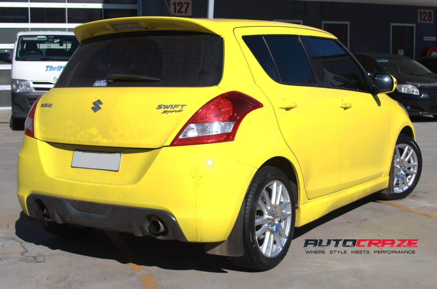 suzuki_swift_wheels_AutoCraze_2017