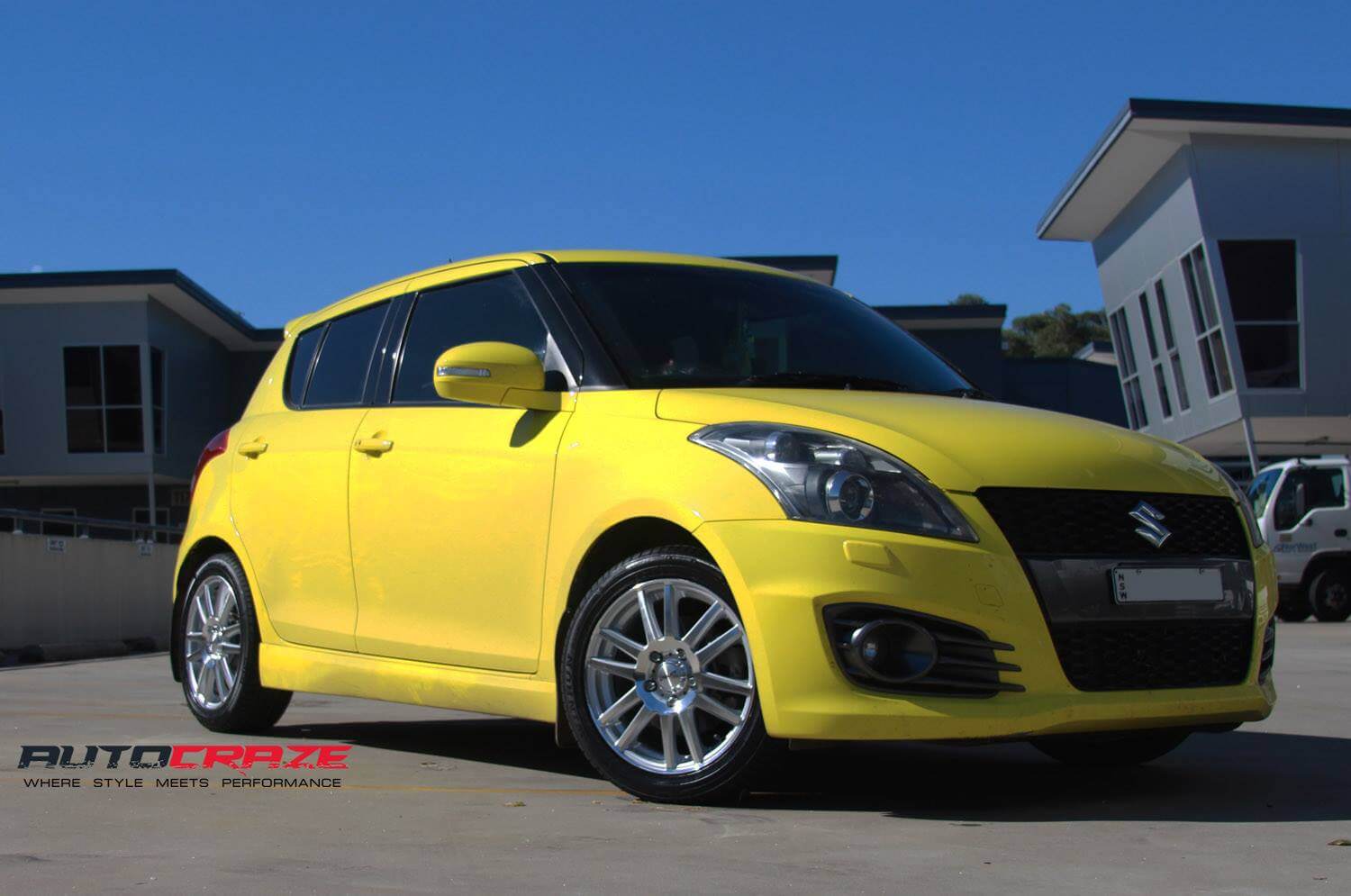 suzuki_swift_wheels_AutoCraze_2017