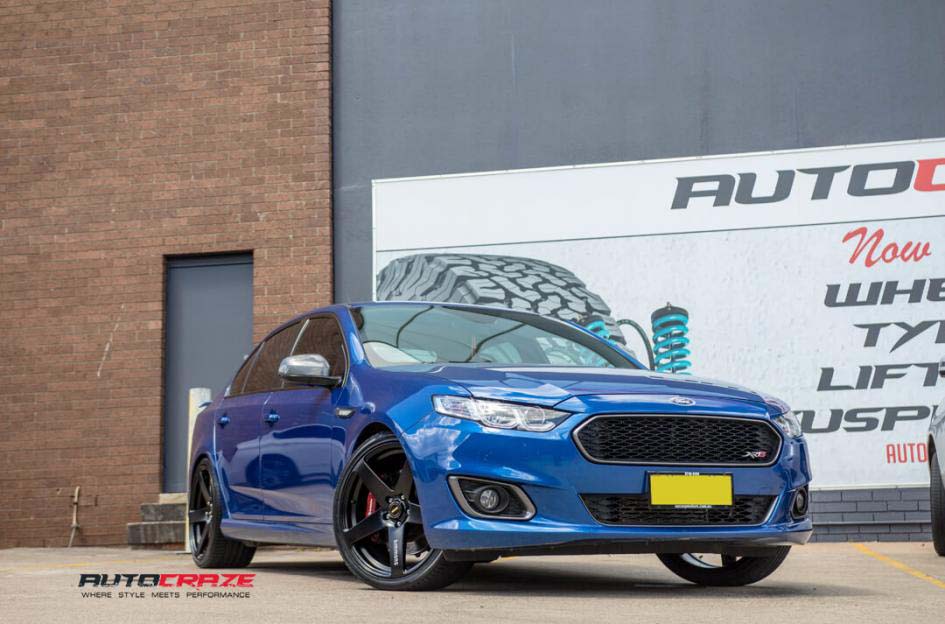 Ford Falcon Simmons s6 wheel nitto invo tyre front wide angle sh