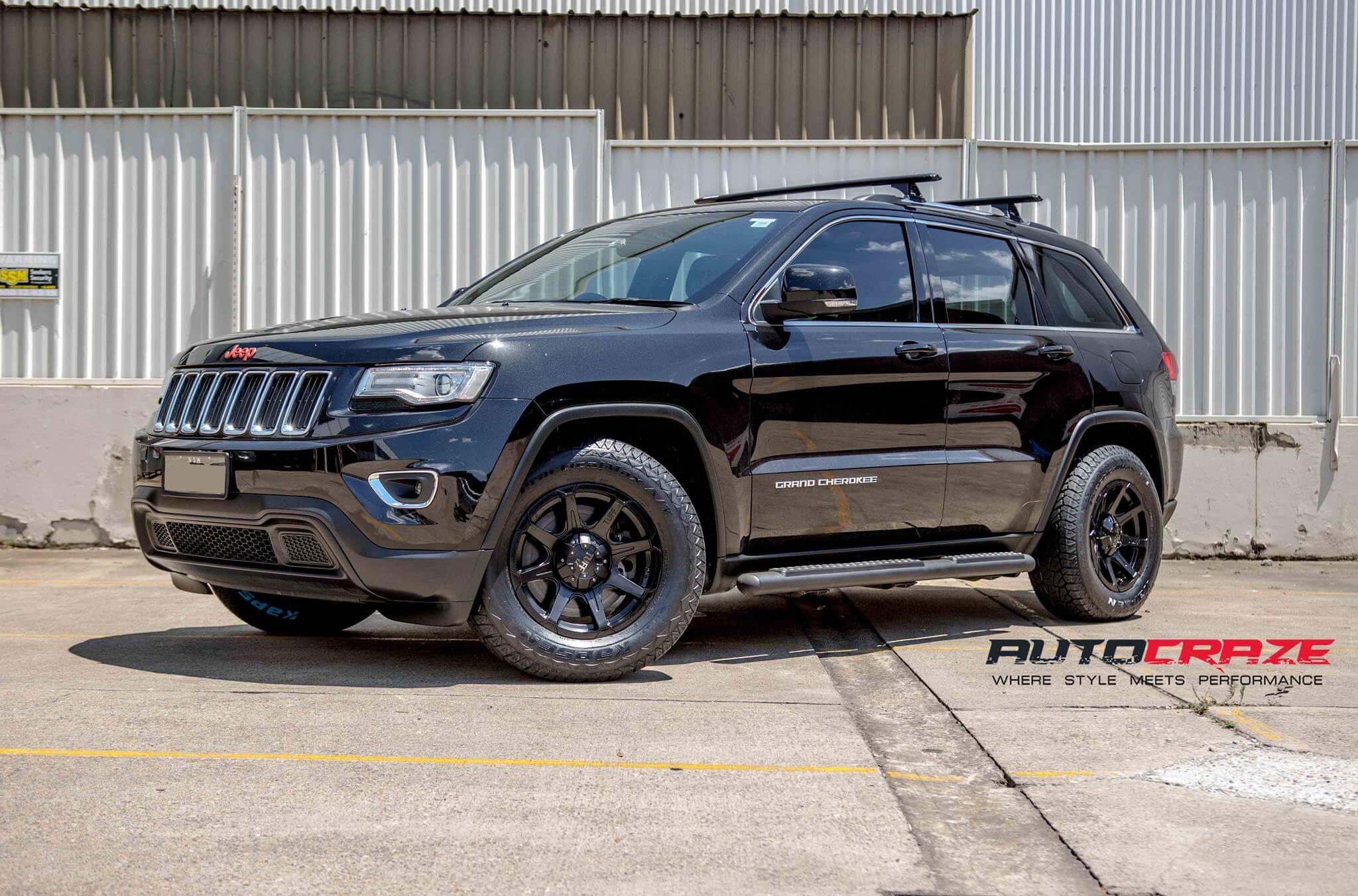 black_jeep_rims_AutoCraze_2017