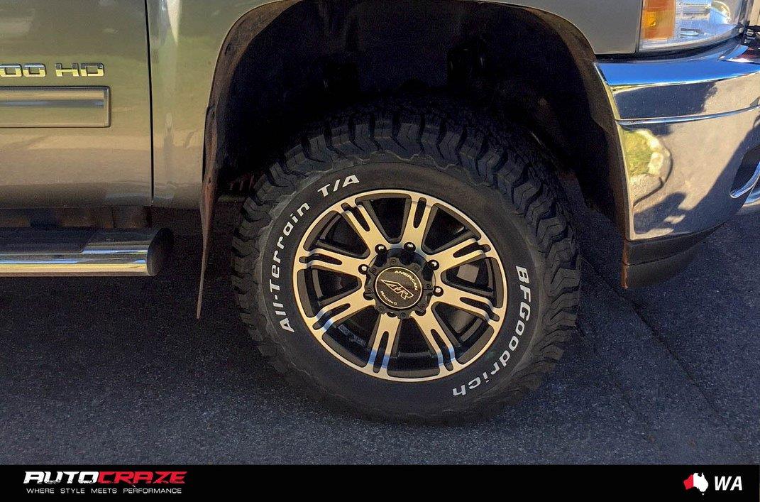 20_Inch_Rims_For_Chevy_Silverado_AutoCraze_2017