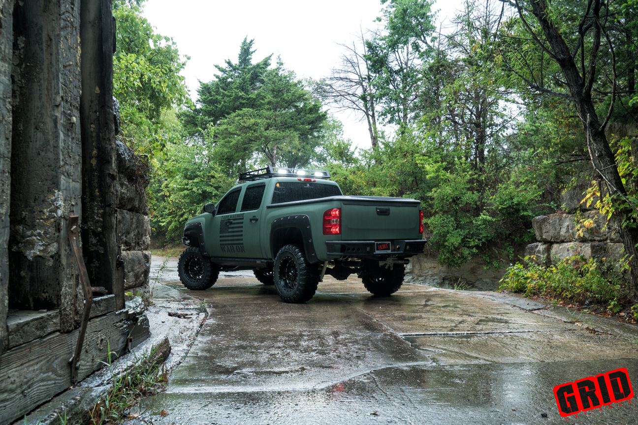 20_Inch_Rims_For_Chevy_Silverado_AutoCraze_2017
