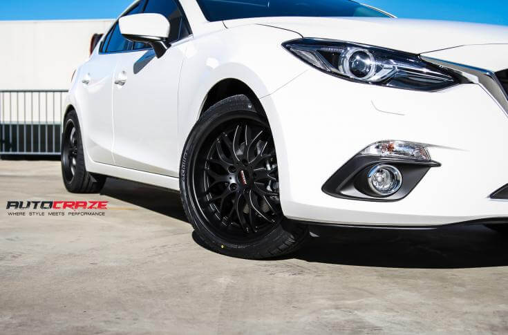 Mazda_3_Coilovers_AutoCraze_2017