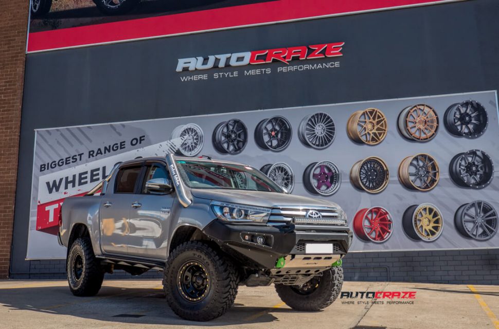 Toyota Hilux King D-Locker Wheels Toyo Open Country Tyres Rear Close Up Shot February 2018
