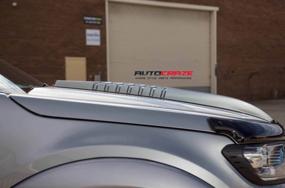 Ford_Ranger_Bonnet_Scoops_AutoCraze_2017