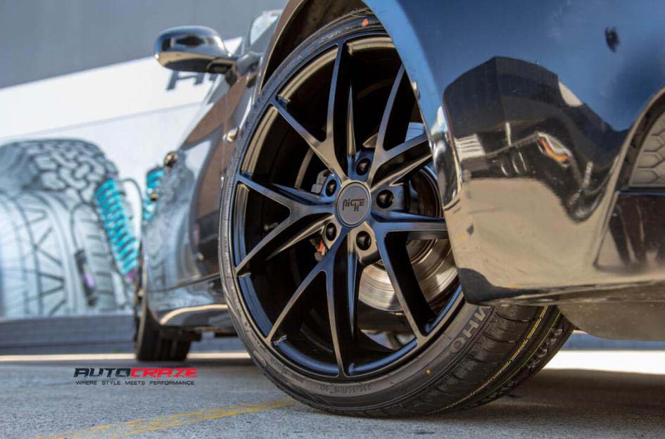 BMW 3 series with Niche Misano wheels and Kumho tyre front wheel close up shot february 2018