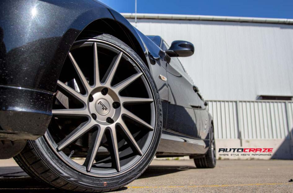 BMW 3 series with Niche Surge wheels and Kumho tyre front wheel cloes up shot february 2018