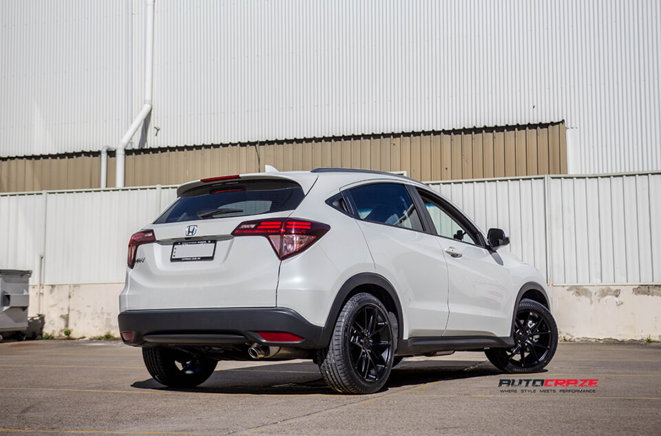 Honda_HRV_Wheels_AutoCraze_2017