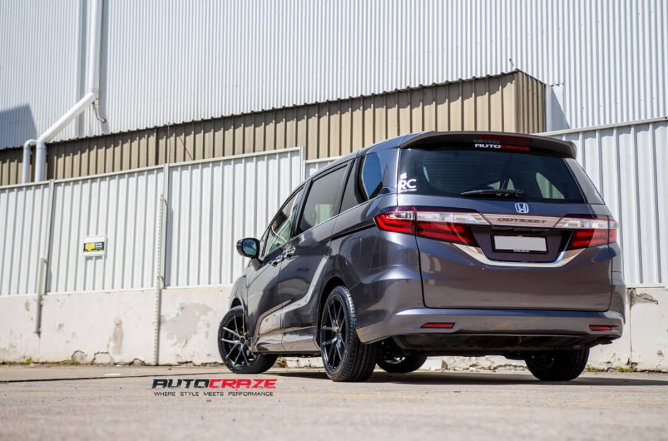 Honda_Odyssey_wheels_Autocraze_2017