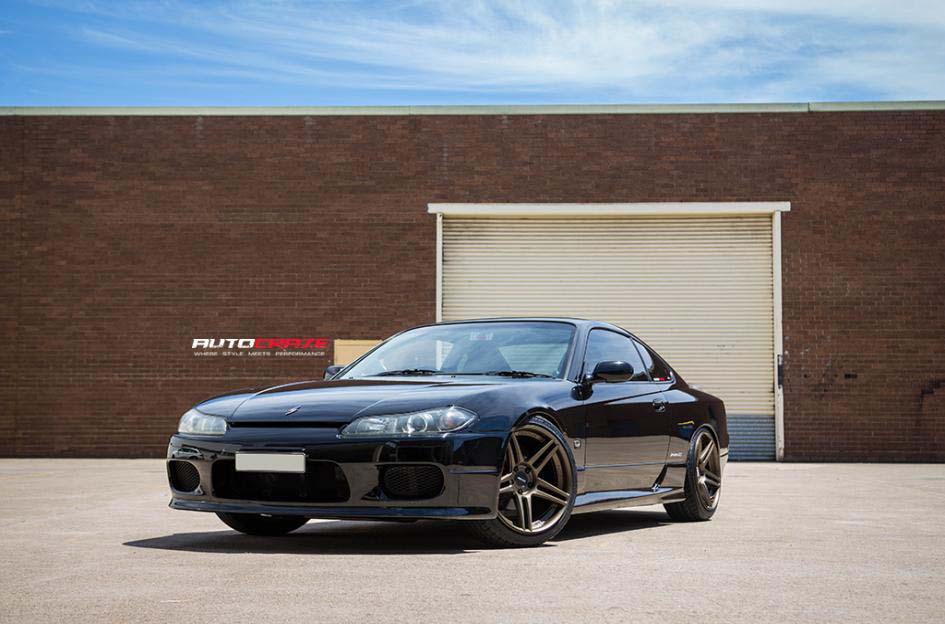 Nissan S15 with Concave Concept CC03R Wheels and Achilles tyre front wide angle Shot March 2018