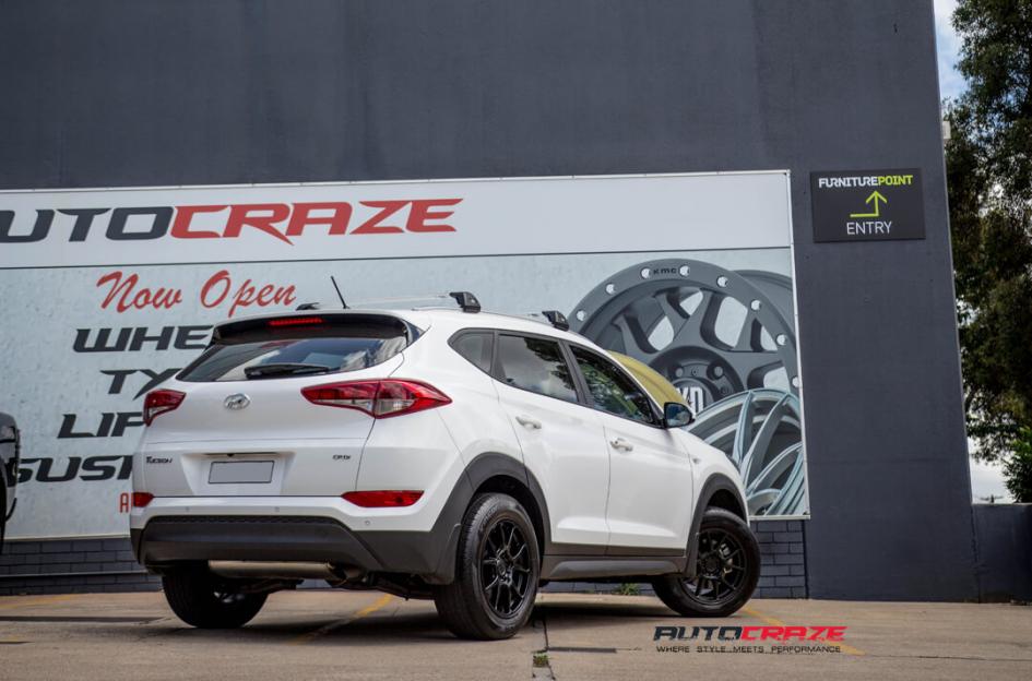 Hyundai_Tucson_Wheels_AutoCraze_2017 