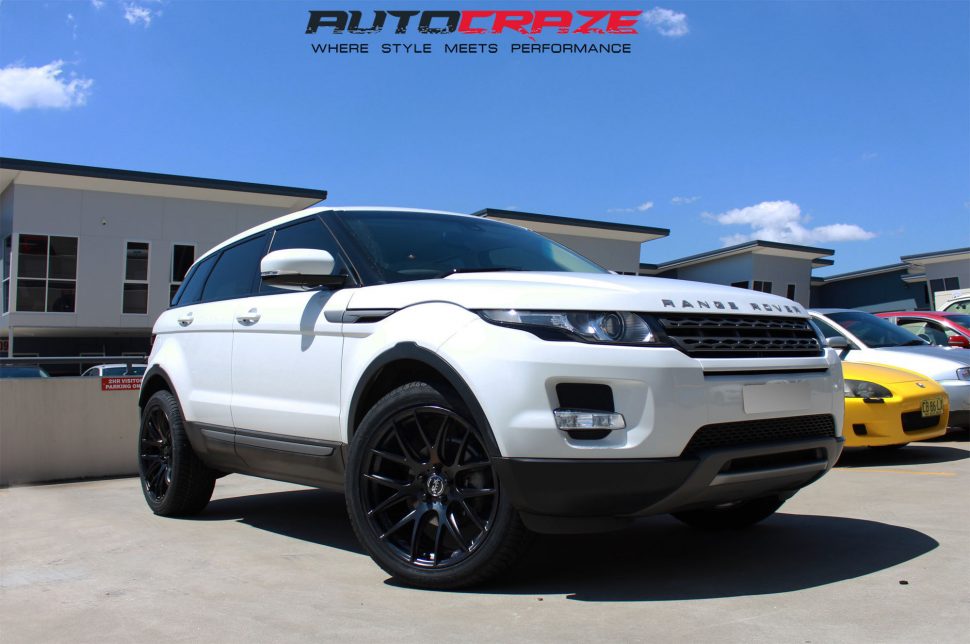 Range Rover Evoque with OX Wheel and Achilles tyre front wide angle shot april 2018