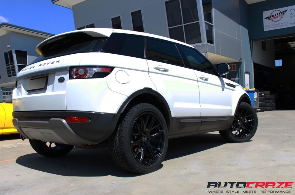 Range Rover Evoque with OX Wheel and Achilles tyre rear wide angle shot april 2018