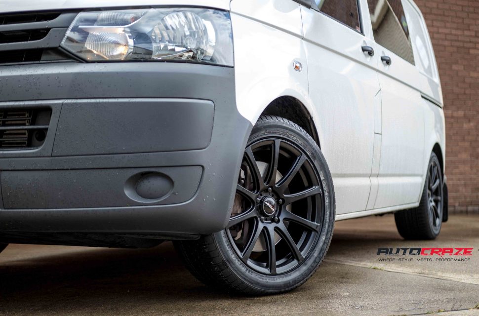 VW Transporter with Speedy Carbine wheels and Kinforest tyre front wheel close up shot april 2018