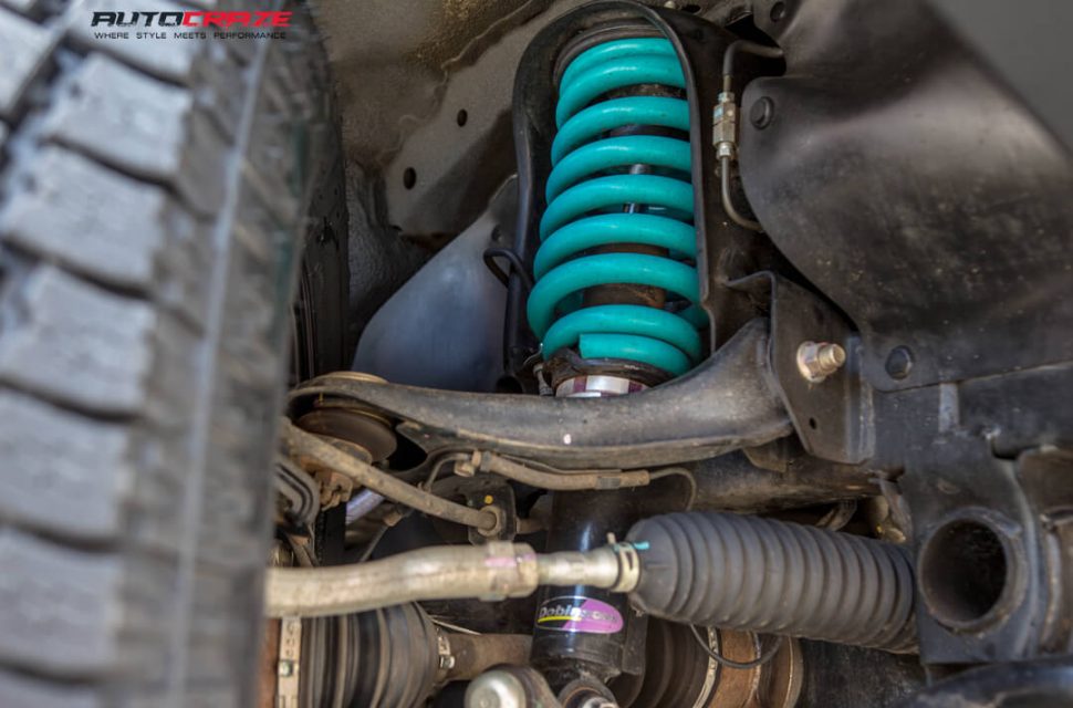 Mitsubishi triton fuel trophy wheel dobinsons lift kit close up shot may 2018
